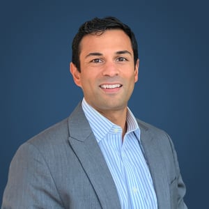 Headshot of Devin Bilgi
