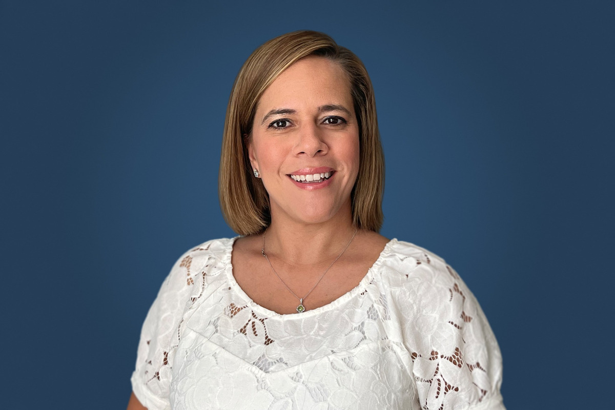 Melanie Rivera-Cadena Headshot