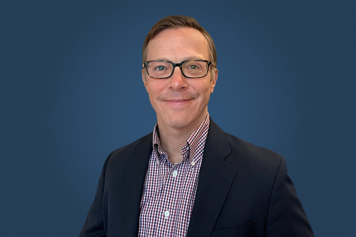 Mike Silver Headshot